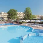 Schönes Hotel in Sunny Beach mit großem Schwimmbad