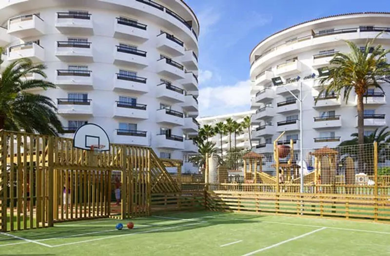 Servatur Waikiki