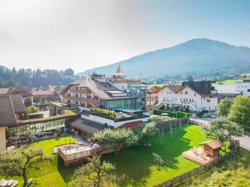 hotel fameli